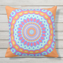 Festive Oranje roze Mandala Design 1 Buitenkussen