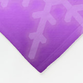 Festive Paarse Folie Snowflakes Monogram Naam Fleece Deken (Hoek)