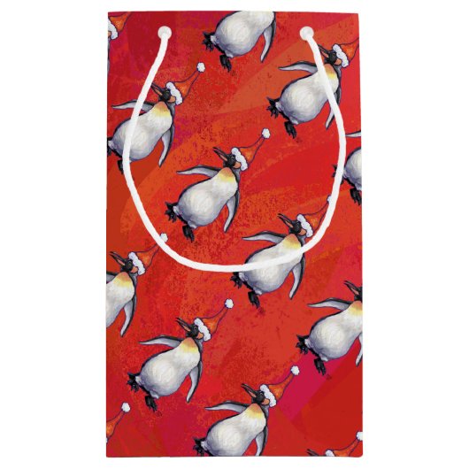 Festive Penguin in a Santa Hat Pattern Klein Cadeauzakje (Achterkant)