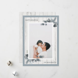 Festive Pine & Rustic White Wooden Shiplap Photo Feestdagenkaart