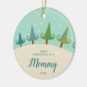 Festive Pine Trees personaliseerde 1e Kerstmis als Keramisch Ornament (Links)