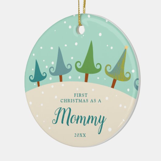 Festive Pine Trees personaliseerde 1e Kerstmis als Keramisch Ornament (Links)