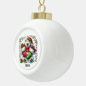Festive polar bear add year keramische bal ornament (Rechts)