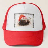 Festive Pug in Red Santa Hat met kerstlicht Trucker Pet (Voorkant)