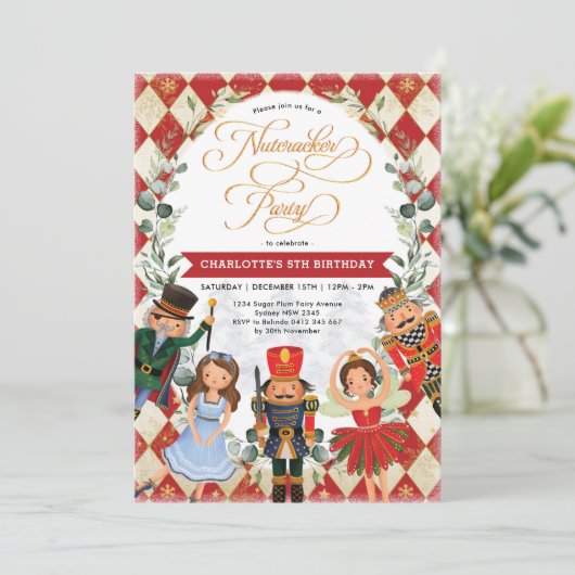 Festive Red Gold Nutcracker Party Birthday Kaart (Staand voorkant)