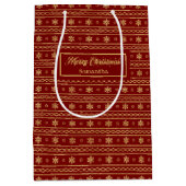 Festive Red Gold Personalized Holiday Gift Bag Medium Cadeauzakje (Voorkant)