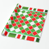 Festive Red White Green Diamond Squares afgecheckt Cadeaupapier (Uitgerold)