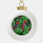 Festive Robins Lovebird Pair Keramische Bal Ornament (Voorkant)