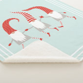 Festive Scandinavian Kerstmis Gnomes Mint Green Sherpa Deken (3/4)