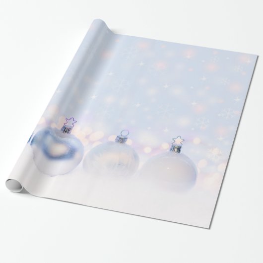 Festive Silver-kerstballen op sneeuw Cadeaupapier (Uitgerold)