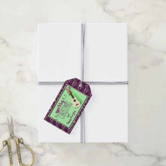 Festive Ukulele Bows and Berries Merry Kerstmis Cadeaulabel (Met Touw)