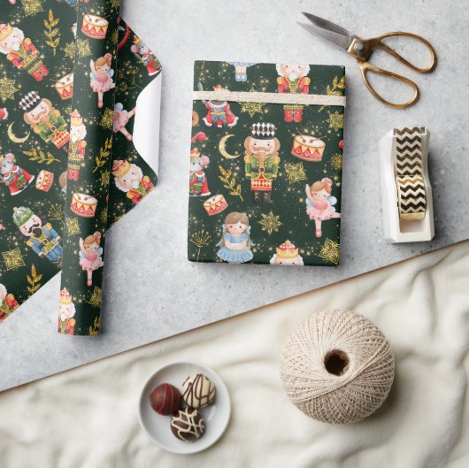 Festive Whimsical Cute Nutcracker Ballet Dolls Cadeaupapier (Crafts)