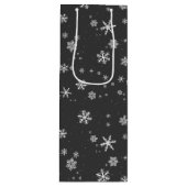 Festive White Snowflakes on Grey Kerstvakanay Wijn Cadeautas (Voorkant)