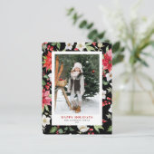 Festive Winter Flowers Pattern Black Foto Feestdagenkaart (Staand voorkant)