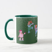Festive Winter Iceskating Dogs Xmas Green Name Mug Mok (Links)