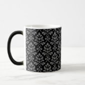 Feuille Damask Pattern Grey op Black Magische Mok (Links)