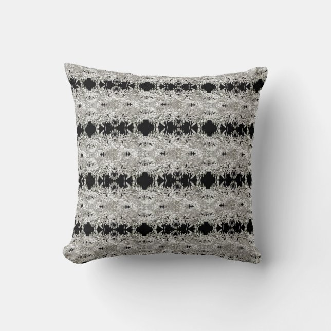 Fever Tree Leaves Pattern Cushion Sierkussen (Voorkant)