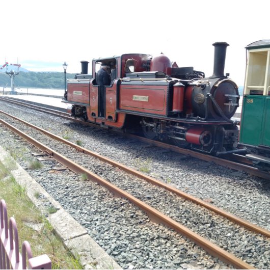 Ffestiniog en Transport for Wales sleutelhanger