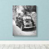 FIAT 500-auto in zwart-wit Canvas Afdruk (Insitu (Houten vloer))