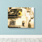 Fiat 500 in Italië  canvas (Insitu (Houten vloer))