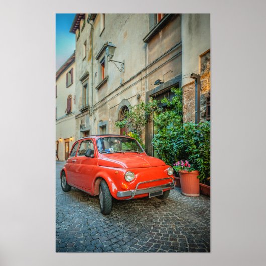 Fiat 500, rood, klassieke Italiaanse auto in Itali Poster (Voorkant)