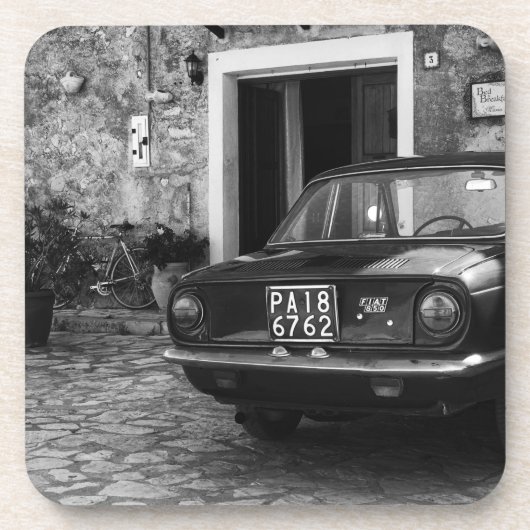  FIAT-auto in Italië in zwart-wit Bier Onderzetter (Voorkant)