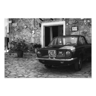  FIAT-auto in Italië in zwart-wit Foto Afdruk