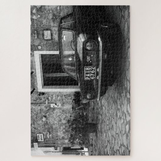 FIAT-auto in Italië in zwart-wit Legpuzzel (Verticaal)