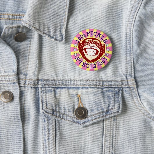 Fickle 100% Funny Monkey Badge Ronde Button 5,7 Cm (In situ)