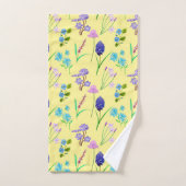 Field flowers, hand-painted in watercolour bad handdoek (Handdoek)