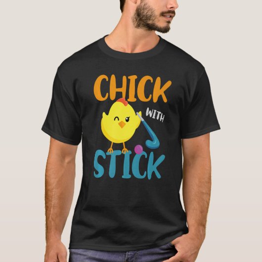 Field Hockey Chicken Chick With Stick T-shirt (Voorkant)