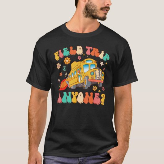 Field Trip Anyone Groovy School Bus Driver Yellow  T-shirt (Voorkant)