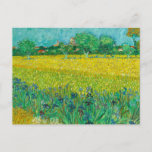 Field with Irises near Arles by Vincent van Gogh Briefkaart<br><div class="desc">Vincent van Gogh - Field met Irises bij Arles,  1888. Vincent Willem van Gogh (1853-1890) was een Nederlandse Post-Impressionistische schilder die postuum een van de beroemdste en invloedrijkste figuren in de Westerne kunstgeschiedenis werd.</div>