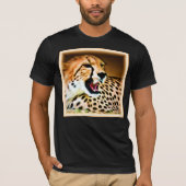 "Fierce and Fiery Cheetah Design" Bestel nu T-shirt (Voorkant)