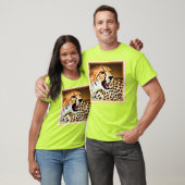 "Fierce and Fiery Cheetah Design" Bestel nu T-shirt (Unisex)