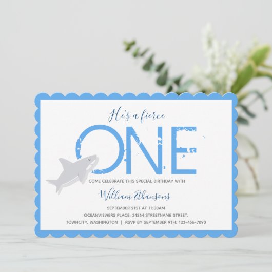 Fierce Een Haai Dier Eerste Verjaardag Kaart (Staand voorkant)