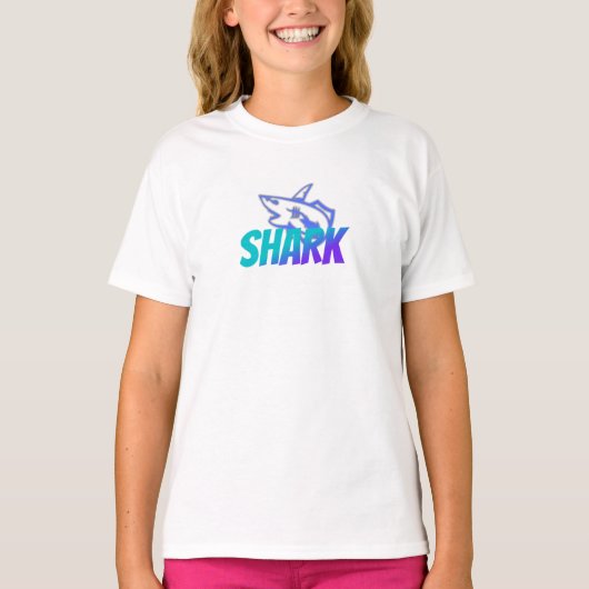 Fierce Gradient Shark Logo | Bold Ocean Vibes T-shirt (Voorkant)