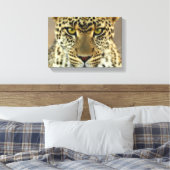 Fierce Leopard Canvas Afdruk (Insitu (Slaapkamer))
