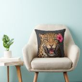 Fierce Leopard Pink Flower Pillow Kussen (Stoel)