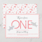 Fierce One Pink Twins Shark Animal Eerste Verjaard Kaart (Voorkant / Achterkant)