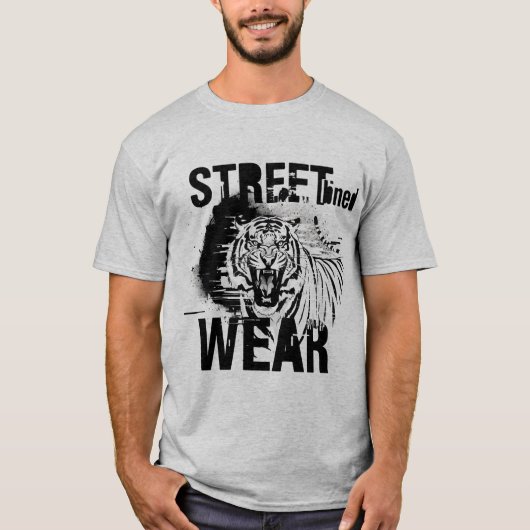 Fierce Roaring Tiger Black and White Streetwear T-shirt (Voorkant)