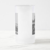 Fierce Waves in St Joseph Grayscale Matglas Bierpul (Center)