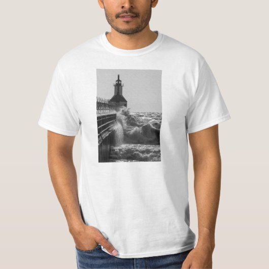 Fierce Waves in St Joseph Grayscale T-shirt (Voorkant)