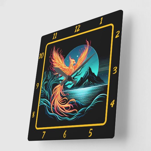 Fiery Phoenix boven Silent Mountains Vierkante Klok (Hoek)