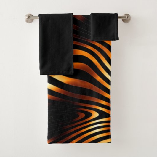 Fiery Tiger Stripes Bad Handdoek (Insitu)