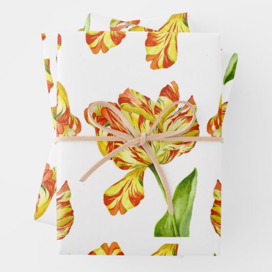 Fiery Tulpen op een Wrapping Paper Set (In situ)