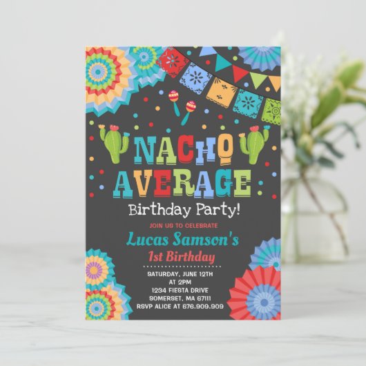 Fiesta 1st Birthday Uitnodiging Nacho Gemiddelde P (Staand voorkant)