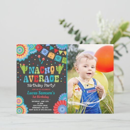 Fiesta 1st Birthday Uitnodiging Nacho Gemiddelde P (Staand voorkant)