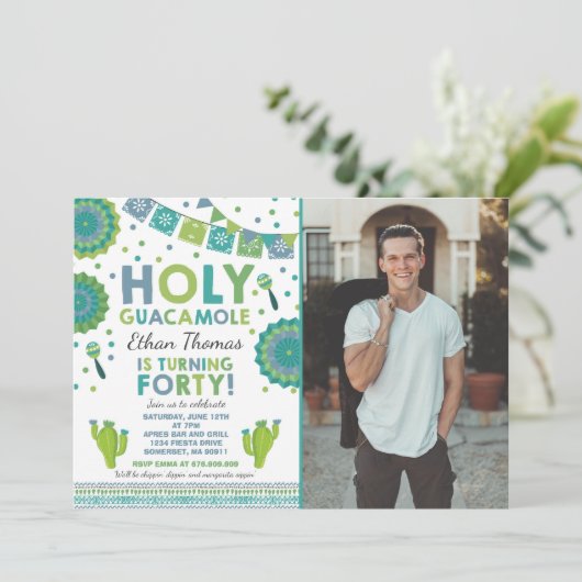 Fiesta 40e verjaardag Uitnodiging Heilige Guacamol (Staand voorkant)