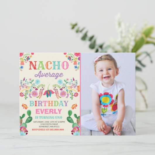 Fiesta Birthday Uitnodiging Nacho Gemiddelde Parti (Staand voorkant)